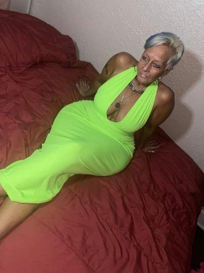 Thick gilf #PAWLhfCl
