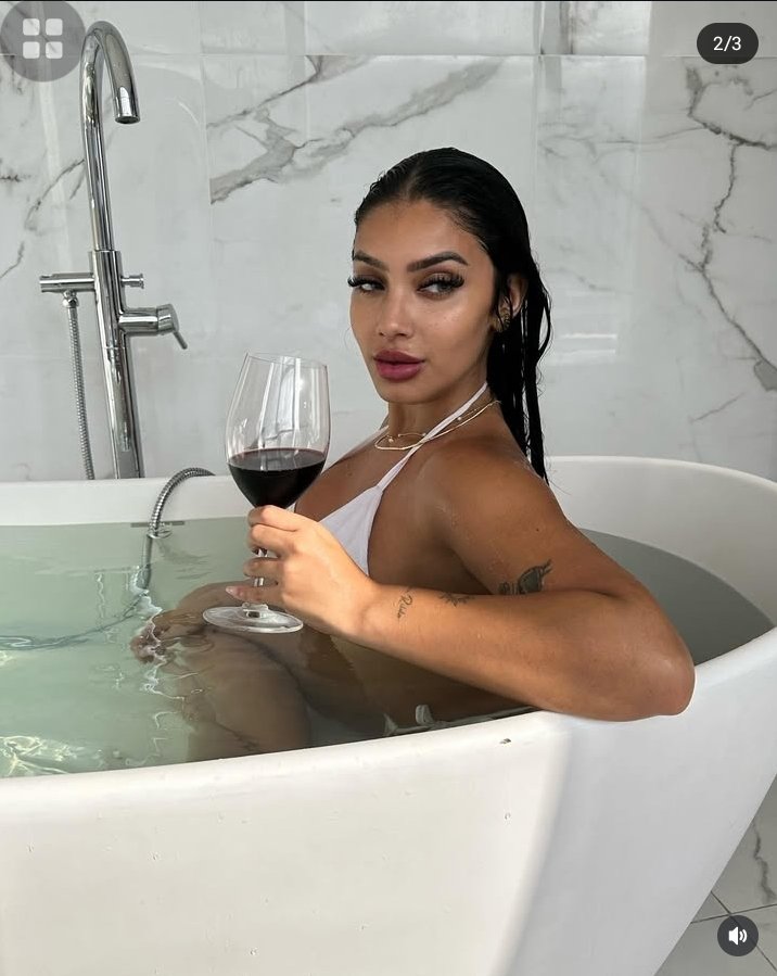 Hot Latina Tease showing her big ass #PDFN9C51