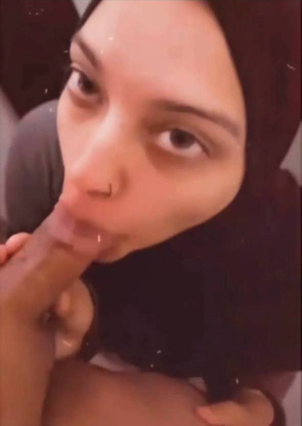 Hijab bitch get cum on face #pfNLzlmW