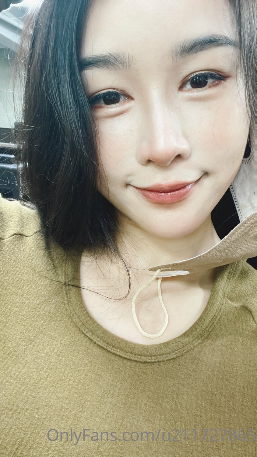 COLD EMMA #pjidSIUH