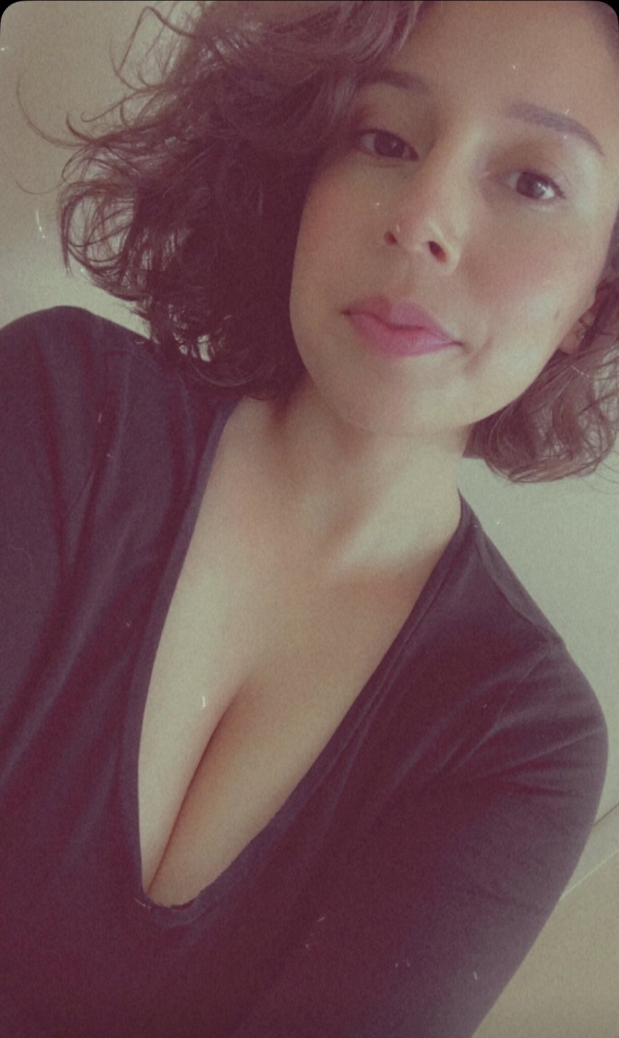 Do you guys know innocent Julia from San Bernardino? DM to see her sexy tits ;) #PJM1b4NB