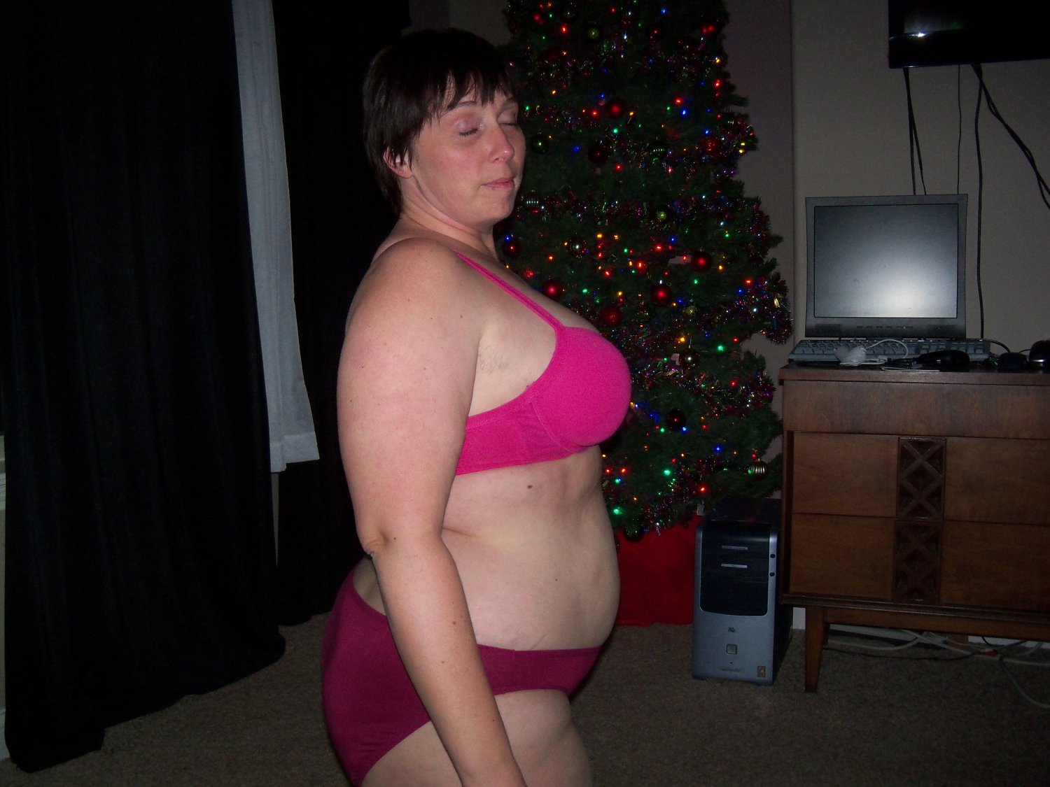 Found the Christmas Panties and spoiled them :) Shaorn #pkfJZbc5
