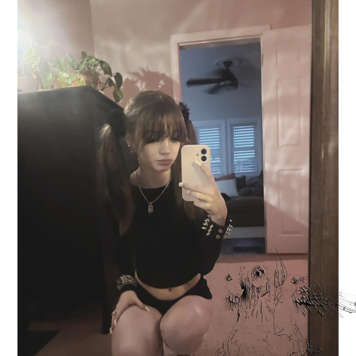 Cute emo teen likes to tease her body #pKO4Nblp