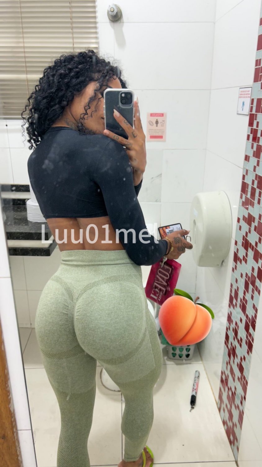 Negra fitnes Pics 1 #pvh3sQKq