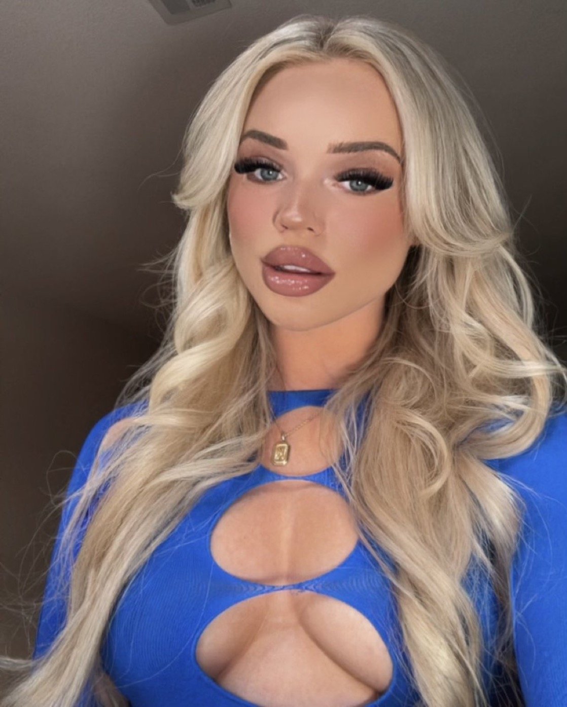 sexy blonde #pwC7iC2Q