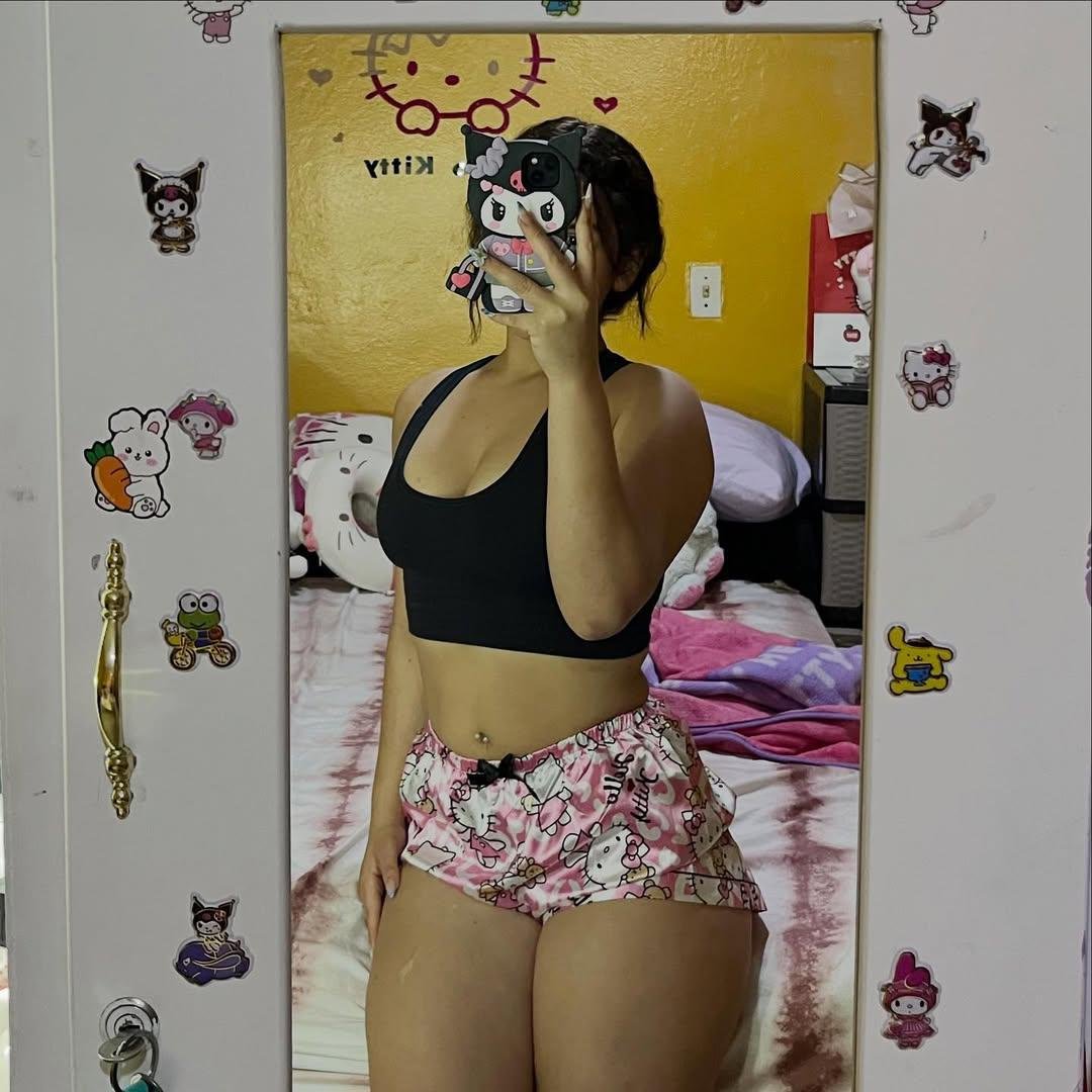 Cachorra gostosa puta rabuda 😏🤤💦 #q7P7IFFc