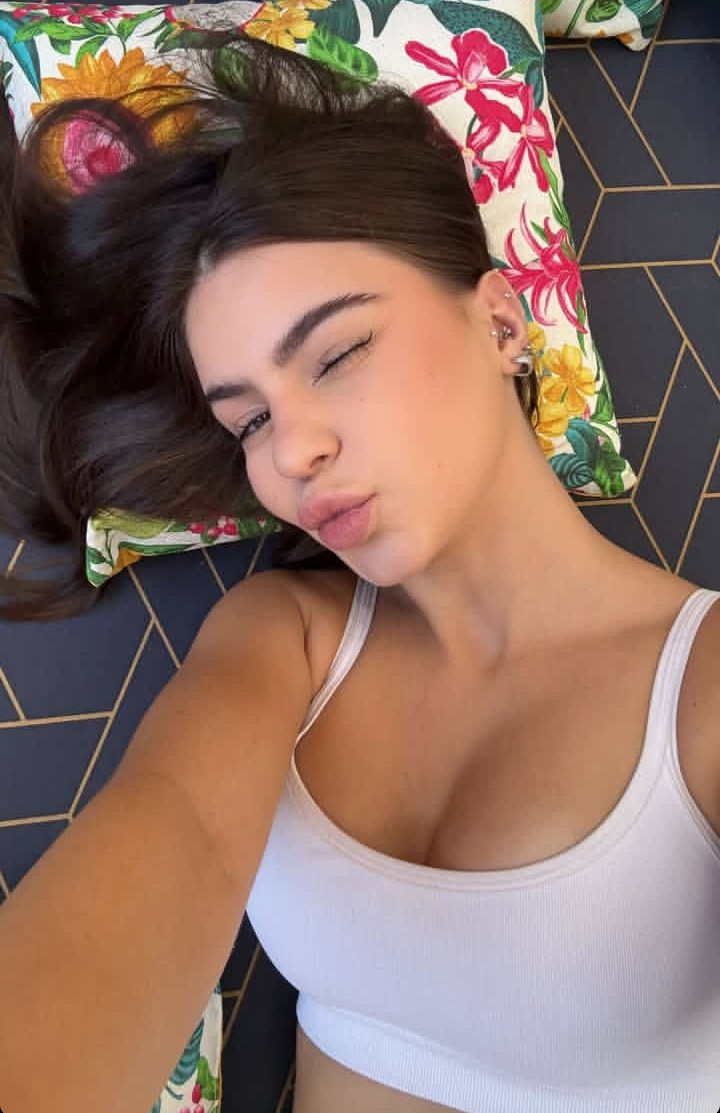 Erika ventura #qIFUZaXB