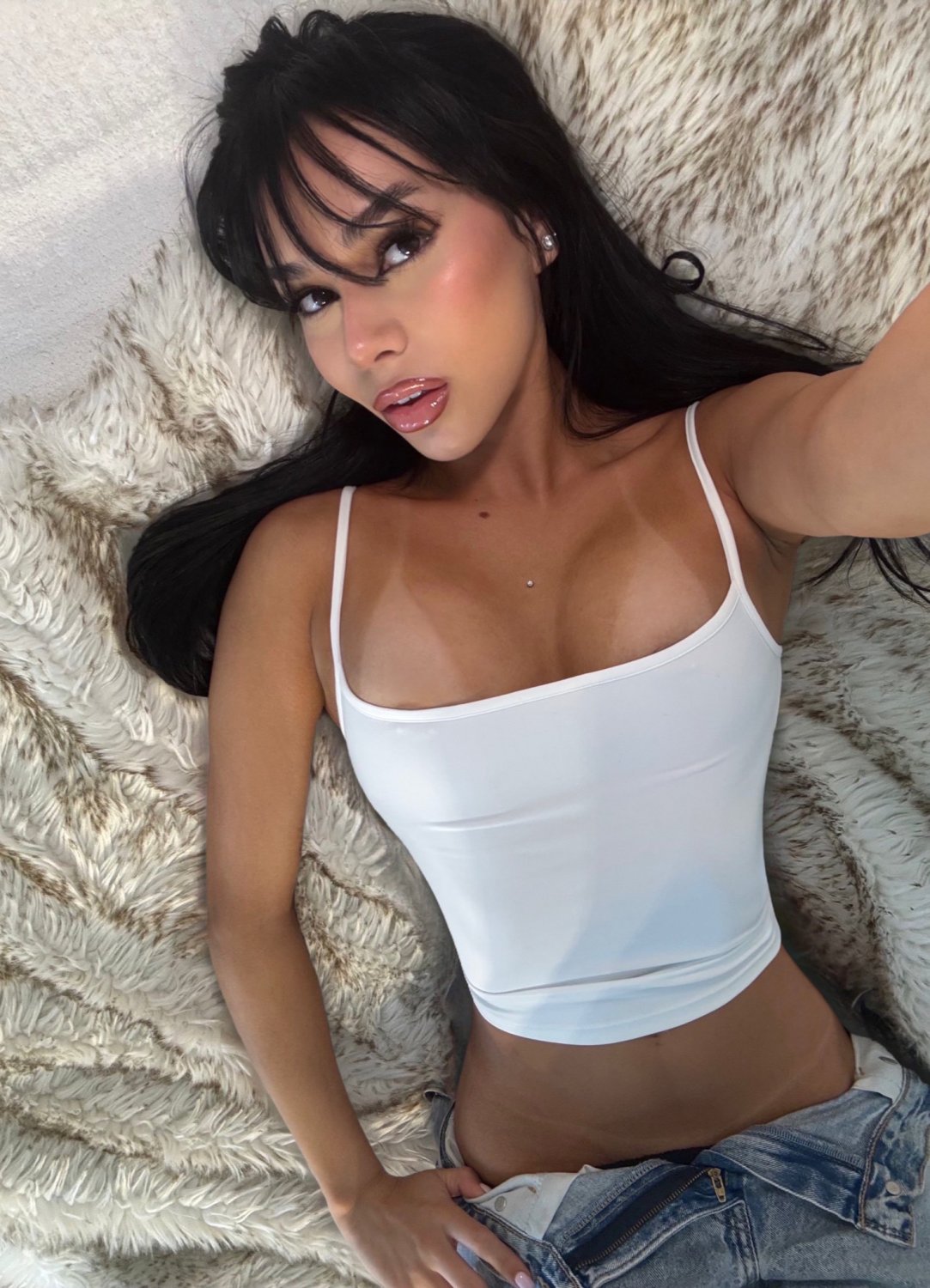Petite Latina baddie #qKmOxusE