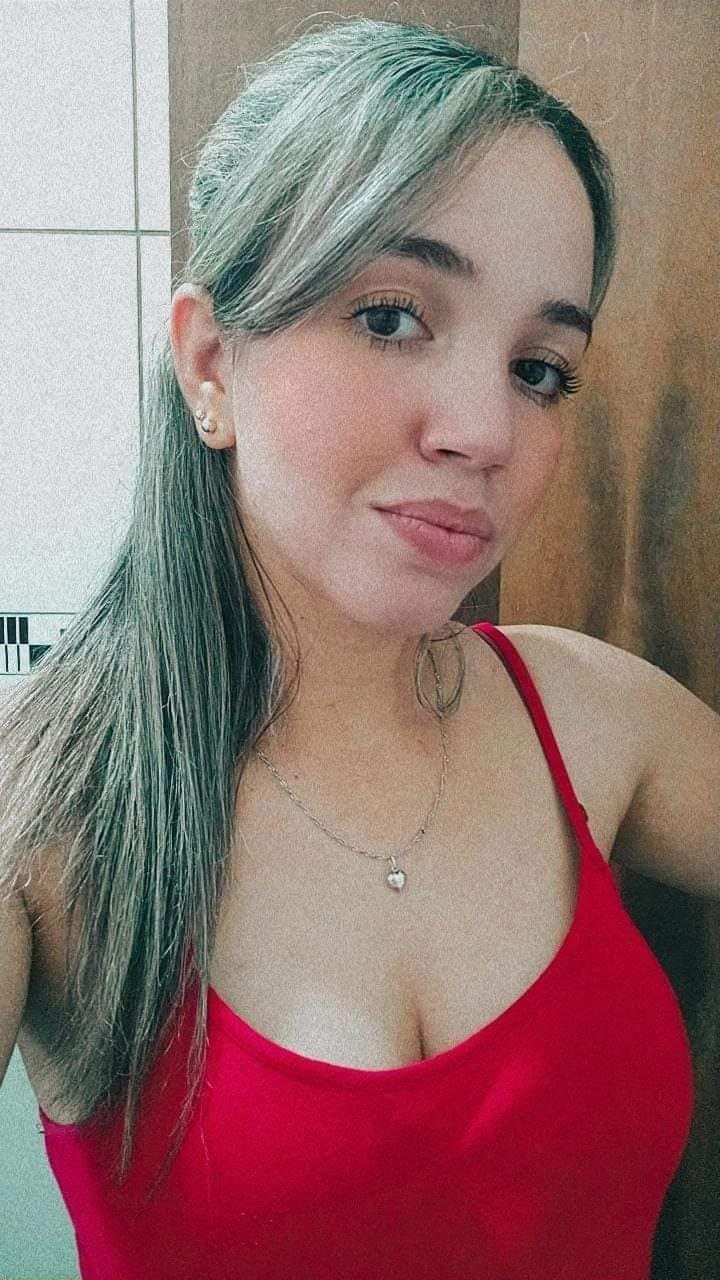 Professora Amanda Alves #qMZNvHB2