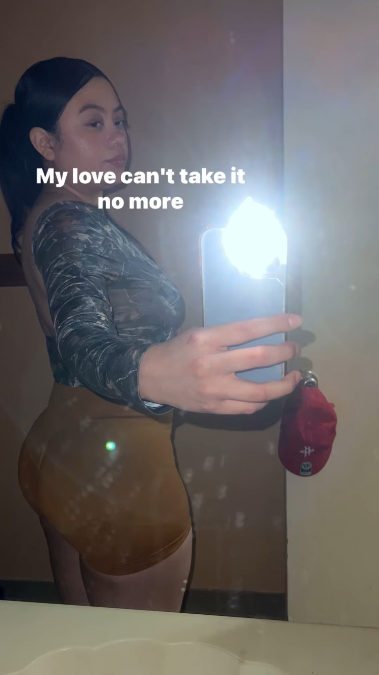 SEXY ASS LATINA #qYdIdntD