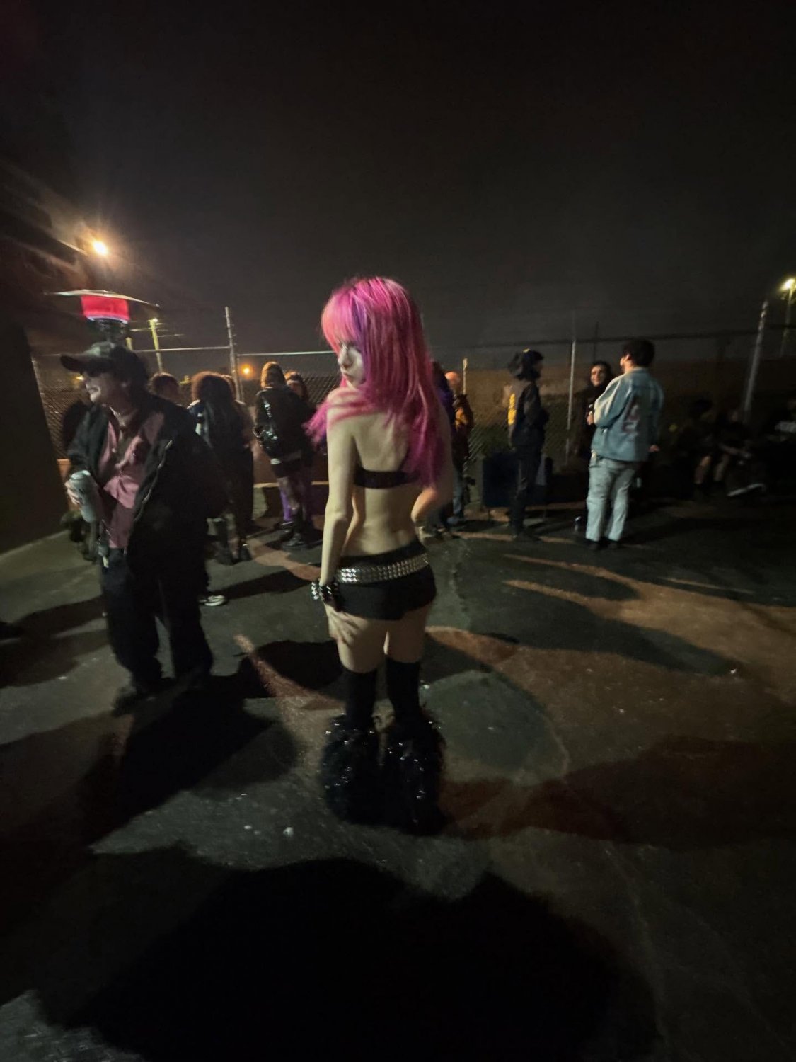 Cute emo teen likes to tease her body #r6dXHMwB