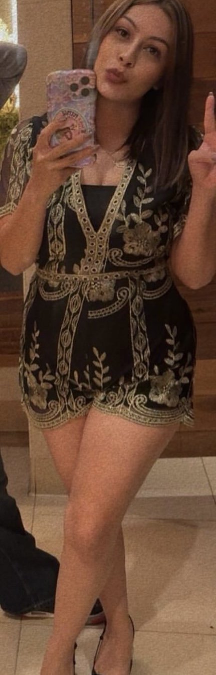 Another beautiful Latina milf I would jizz all over her slutty face #R9F9pJDe