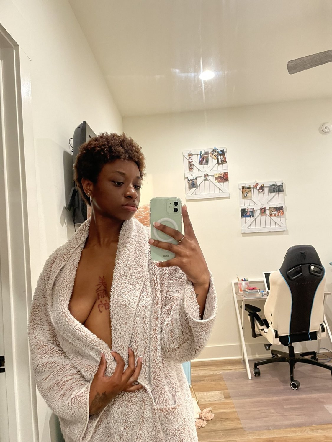 Dark Skin Tomboy Short Hair Baddie #rBlgTf5e
