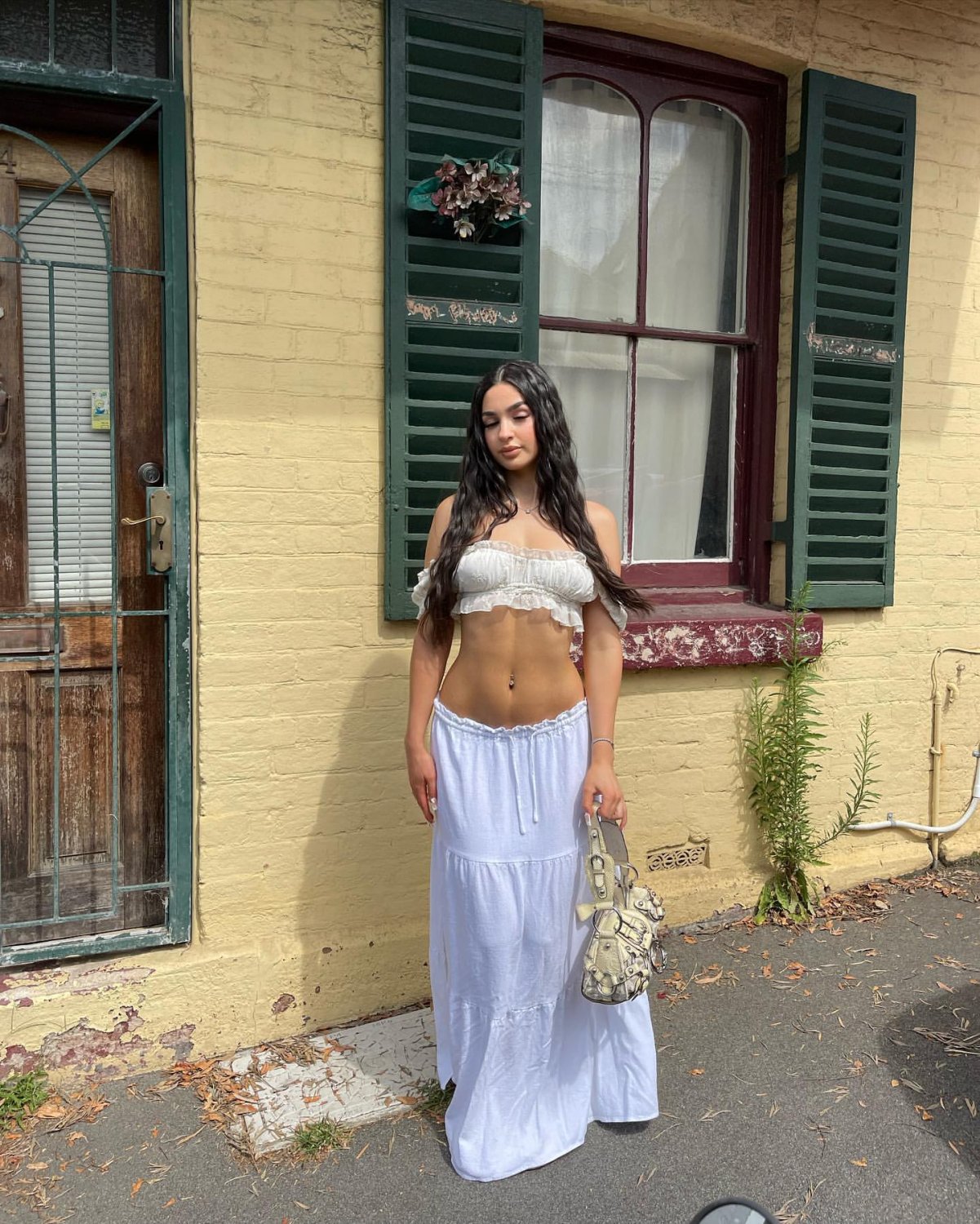 Teen Latina cutie loves showing off her perfect body online #RcJnh0NB