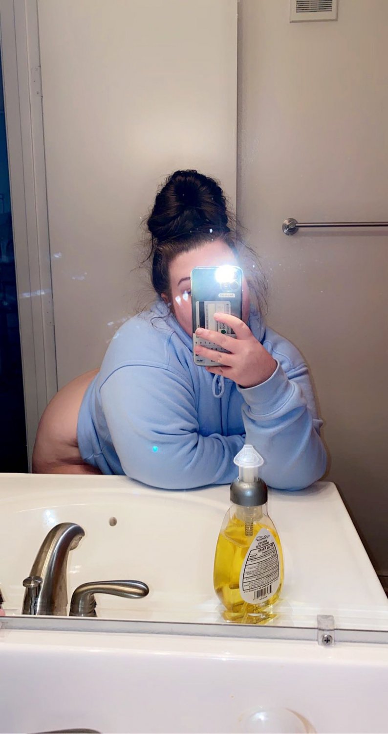 kc w the big butt can get it anytime of the week fasho 😭😭😭 #Rh5xEIZV