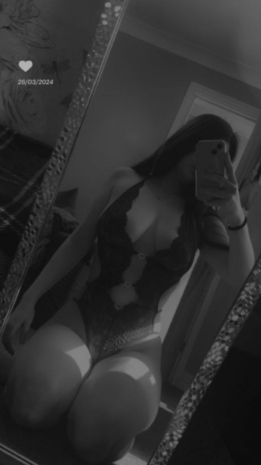 Let's make her a webslut #rickNSkv