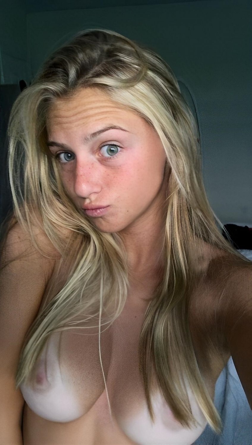 Tight. College blonde #Rj4djDpV