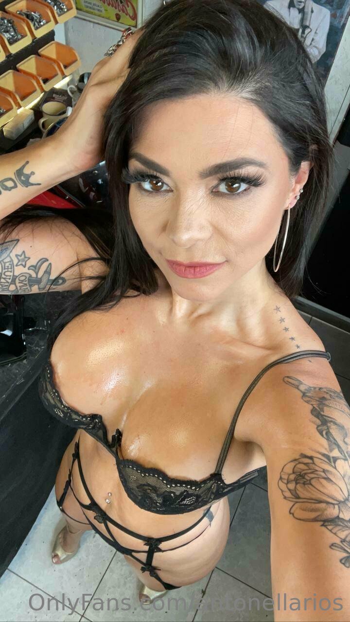 Antonella Milf Chilena #rLkvVof6
