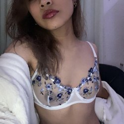 wild pinay 👅🥰