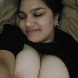 Snap slut. Kik:hawk_1173
