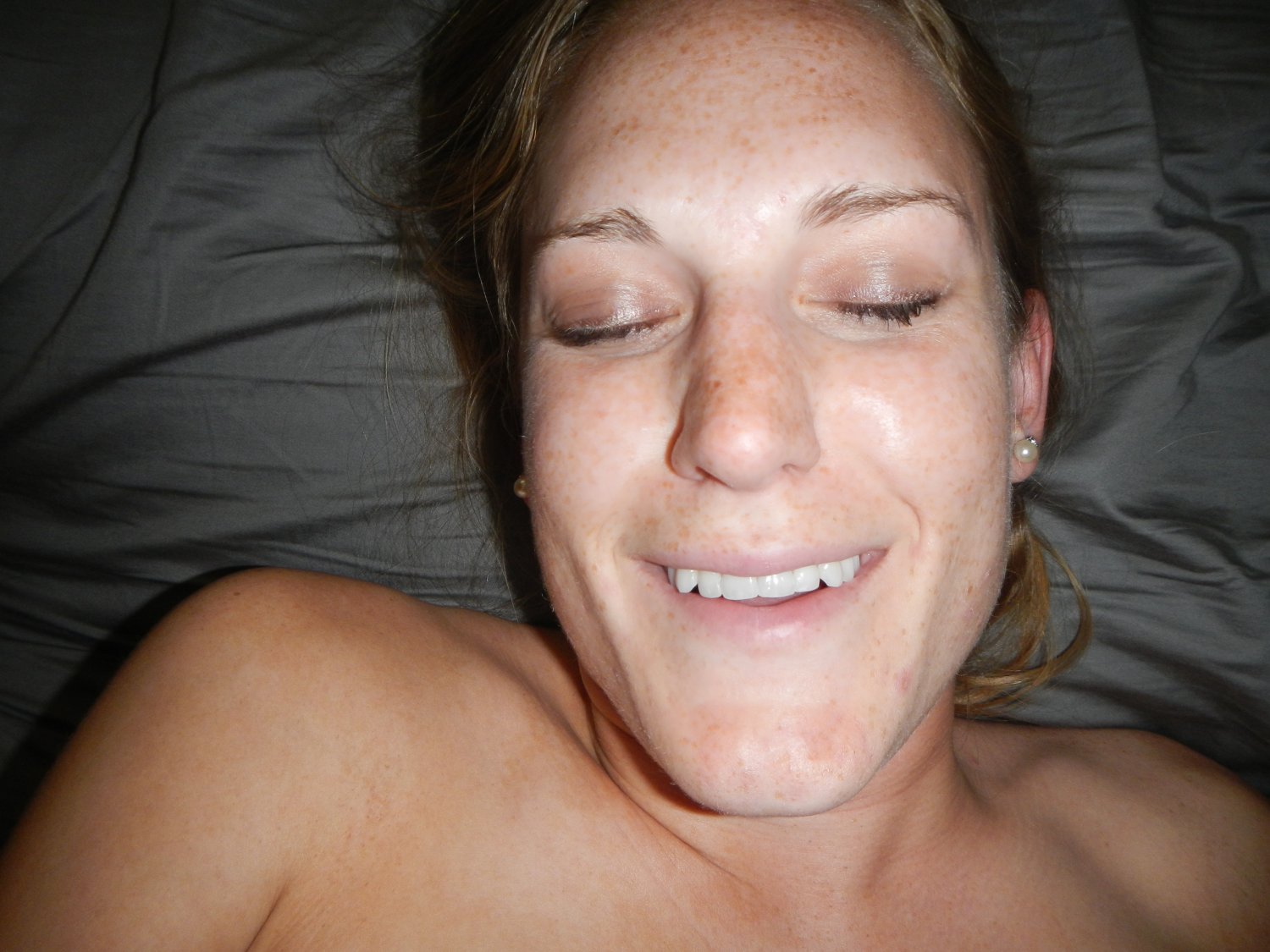 Busty Blonde Girlfriend loves to stuff her dirty panties in her mouth #rtuZdXSR