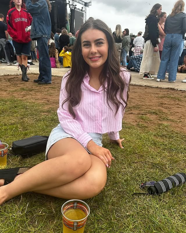 Sexy busty college teen Jasmine #rwPrDiUL