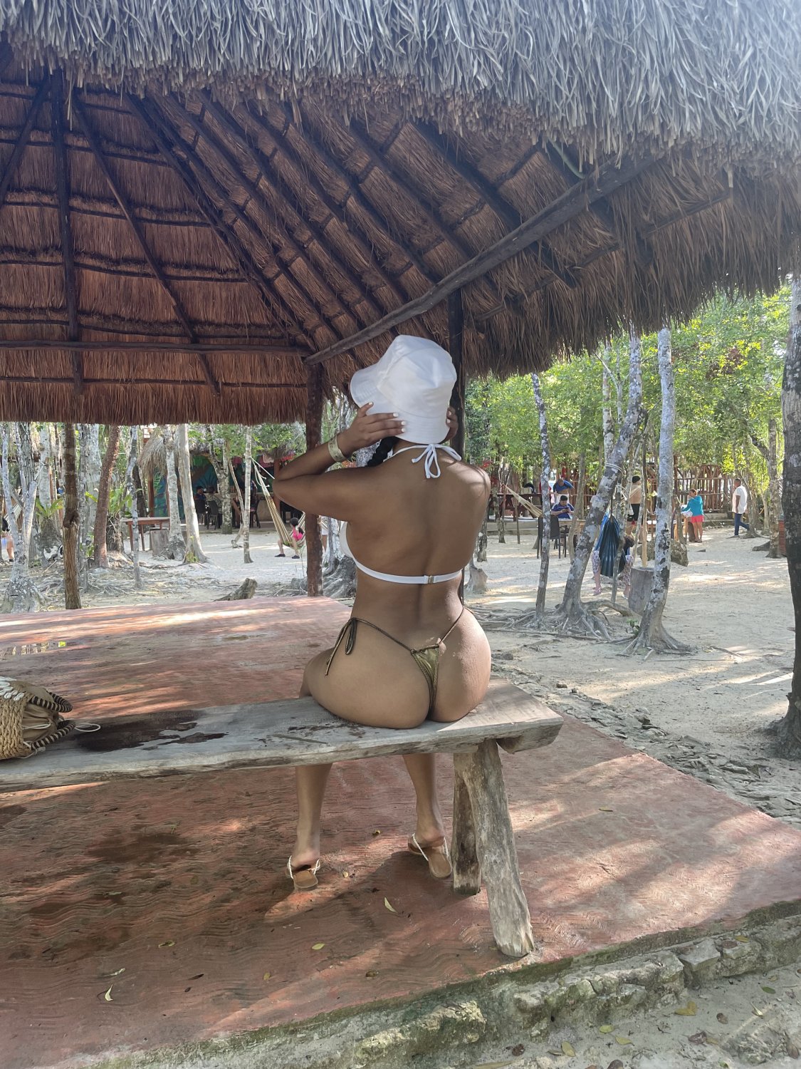 Indian gf looks sexy in bikinis #s1El2ATZ