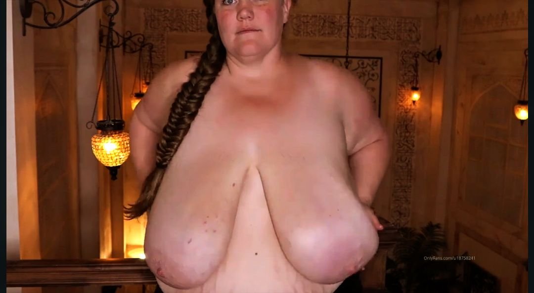 Michele's Tittays #S2HlErbV