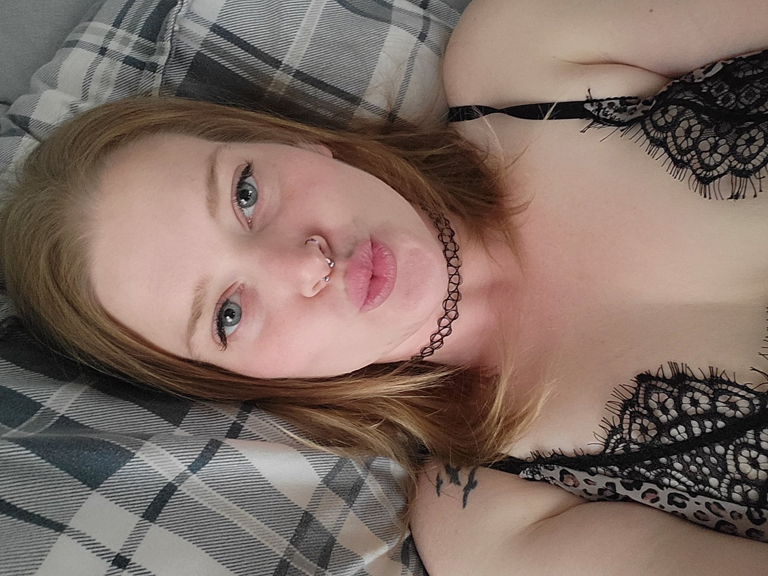 Wife With Perky Pierced Tits #SegPtQ6h