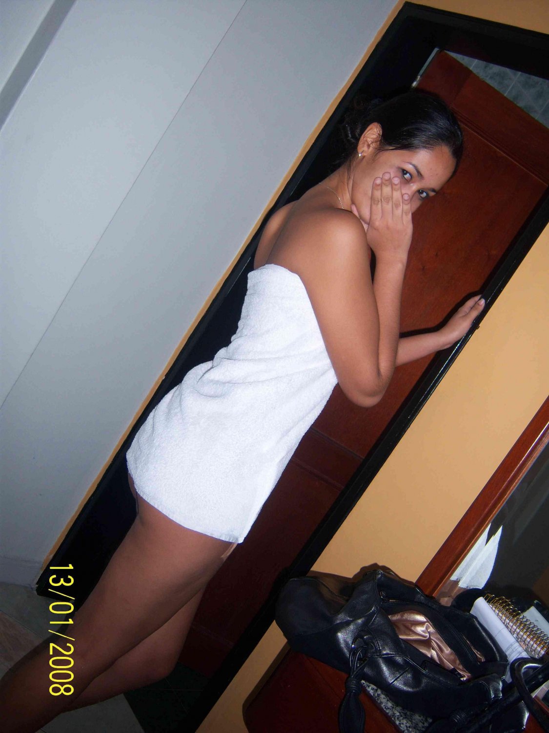 Gata linda #SkpOqj32