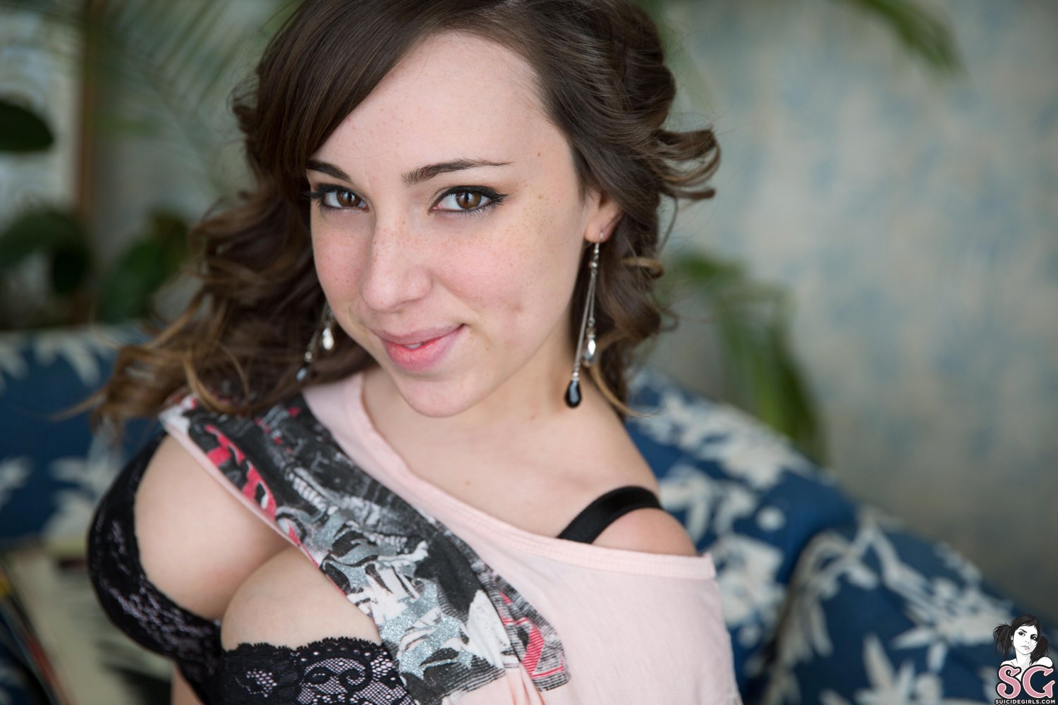 Jemma 2 #sld1wcrB