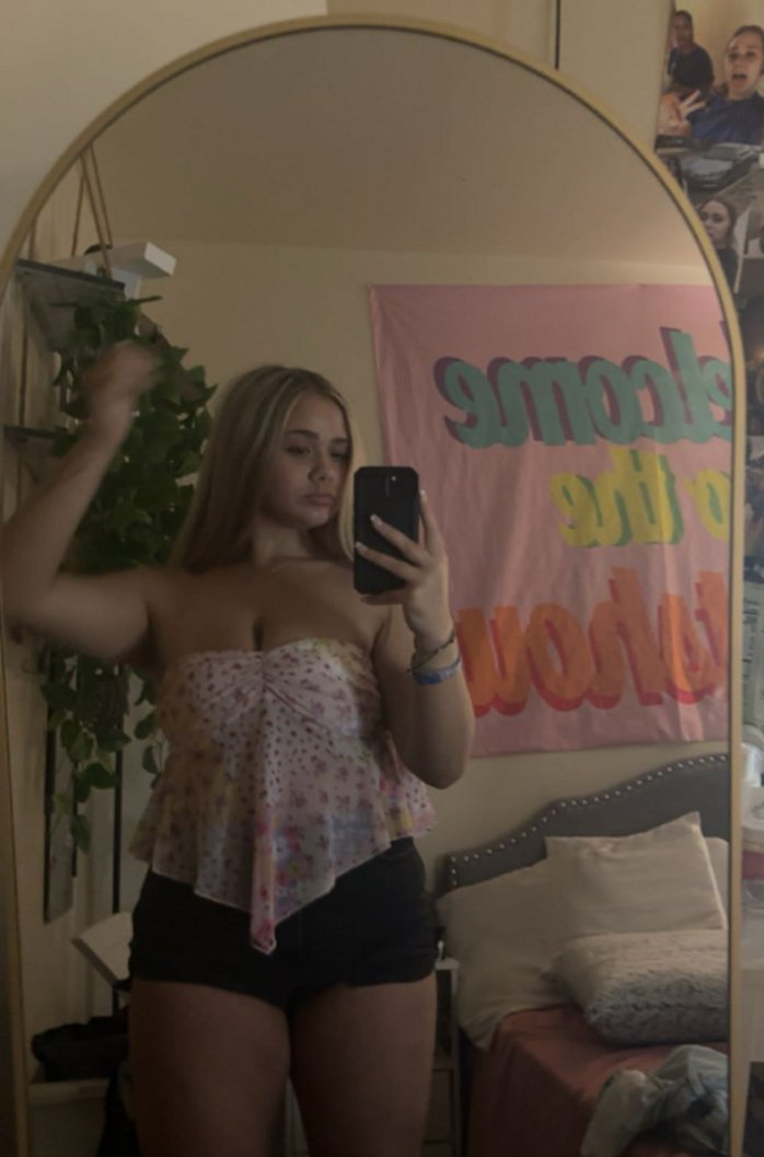 busty barley legal teen wants to be known kik weloveslu #SLLhi5Df