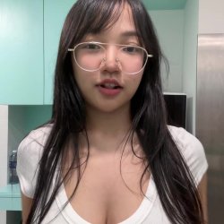 Thai girl rock me so hard with her croptop