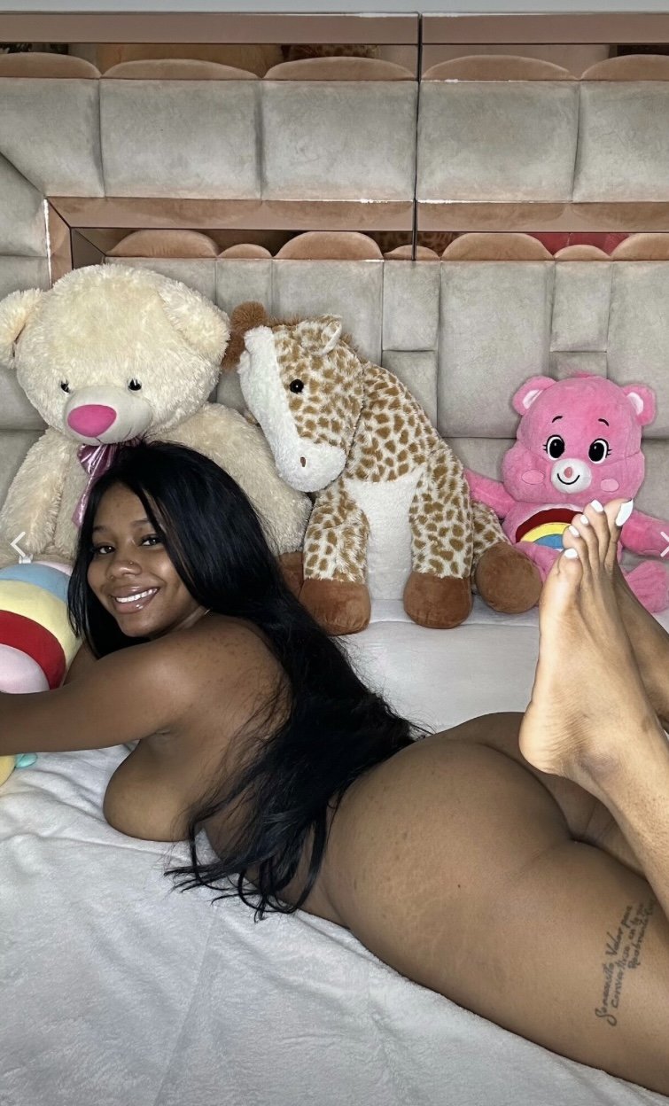 busty cheer giulia leaked #SUReLcTe