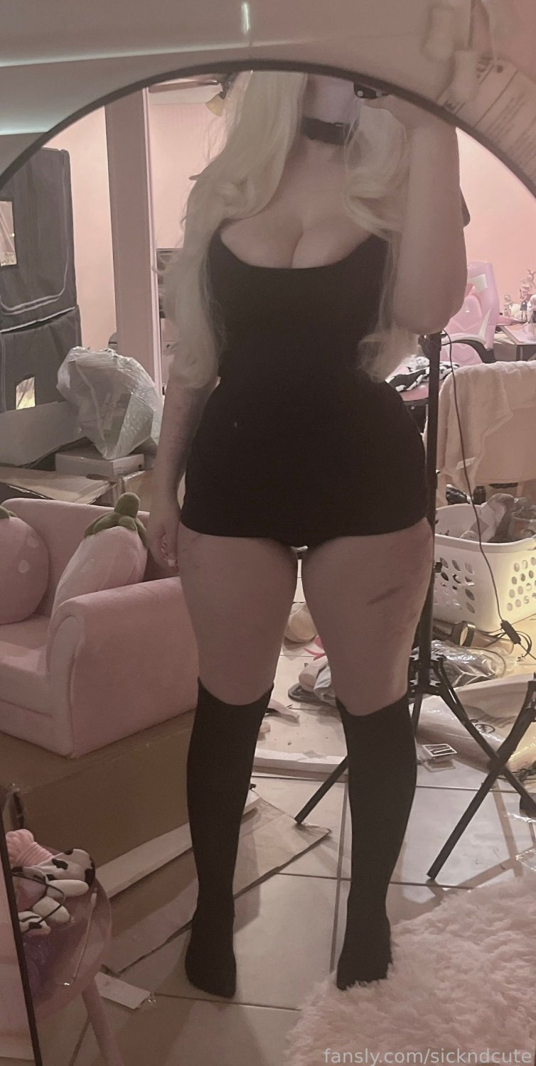 sylkzb4p Sexy big fat ass goth massive milkers #sylKzb4P