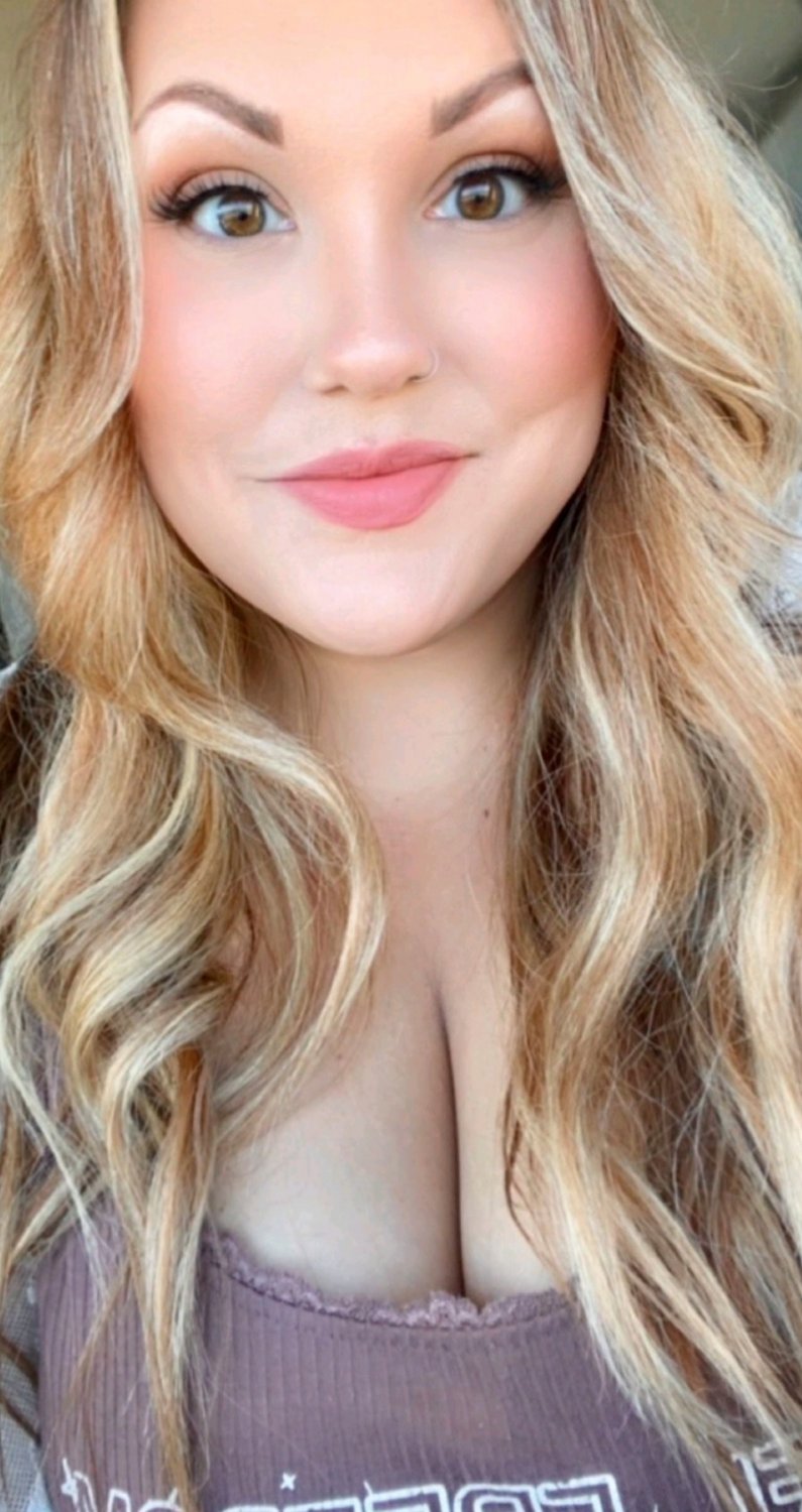 Guy submitted his friend's wife because she is gorgeous. Tiffany Kentucky #tEYfhrcQ