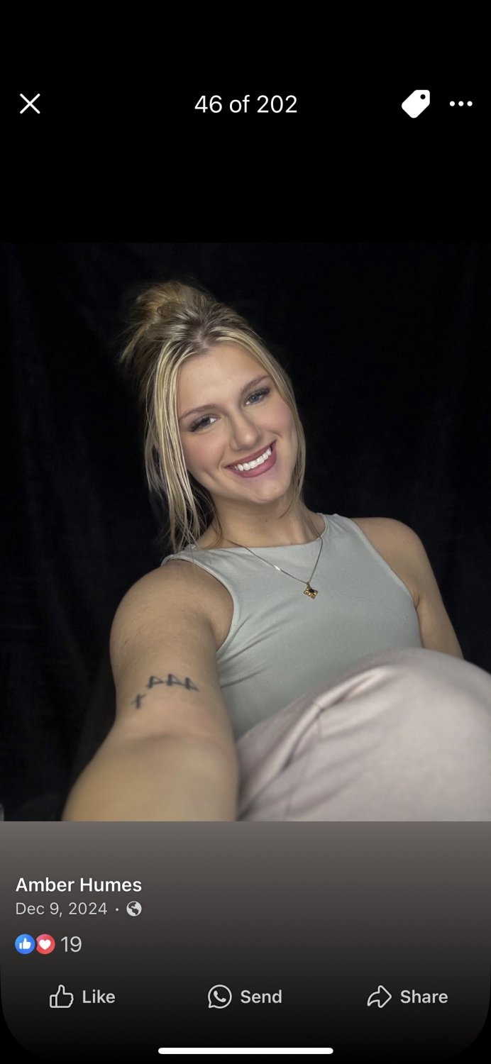 Arkansas blonde showing off #TM4zEpf7