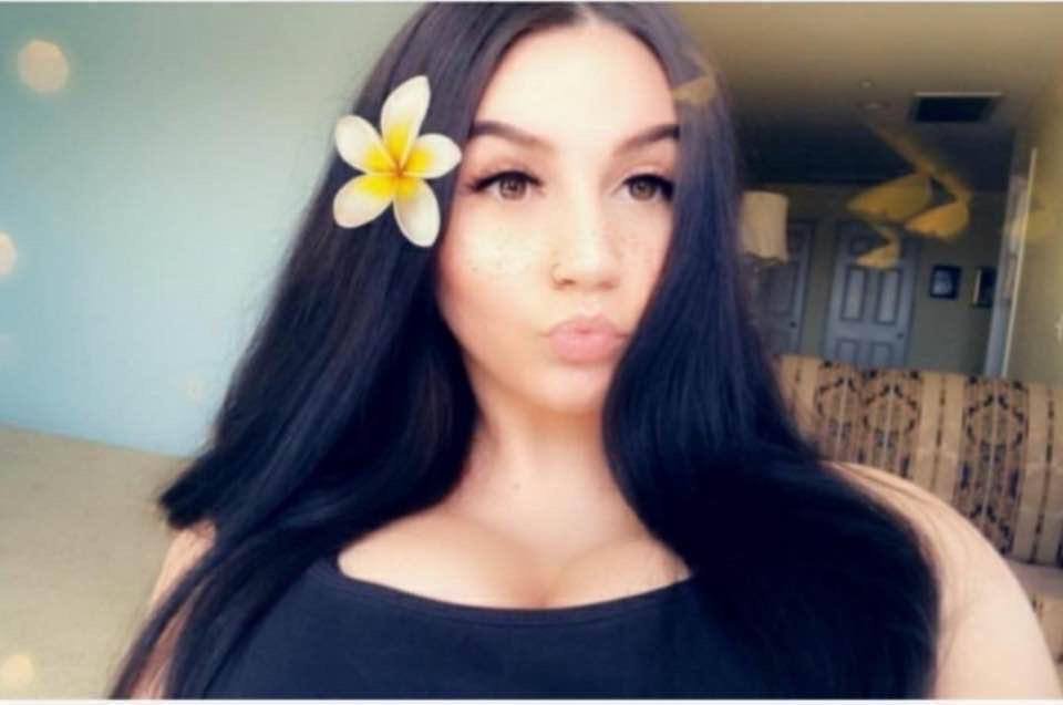 Wanna make my irl a webslut #tOFOm0k6