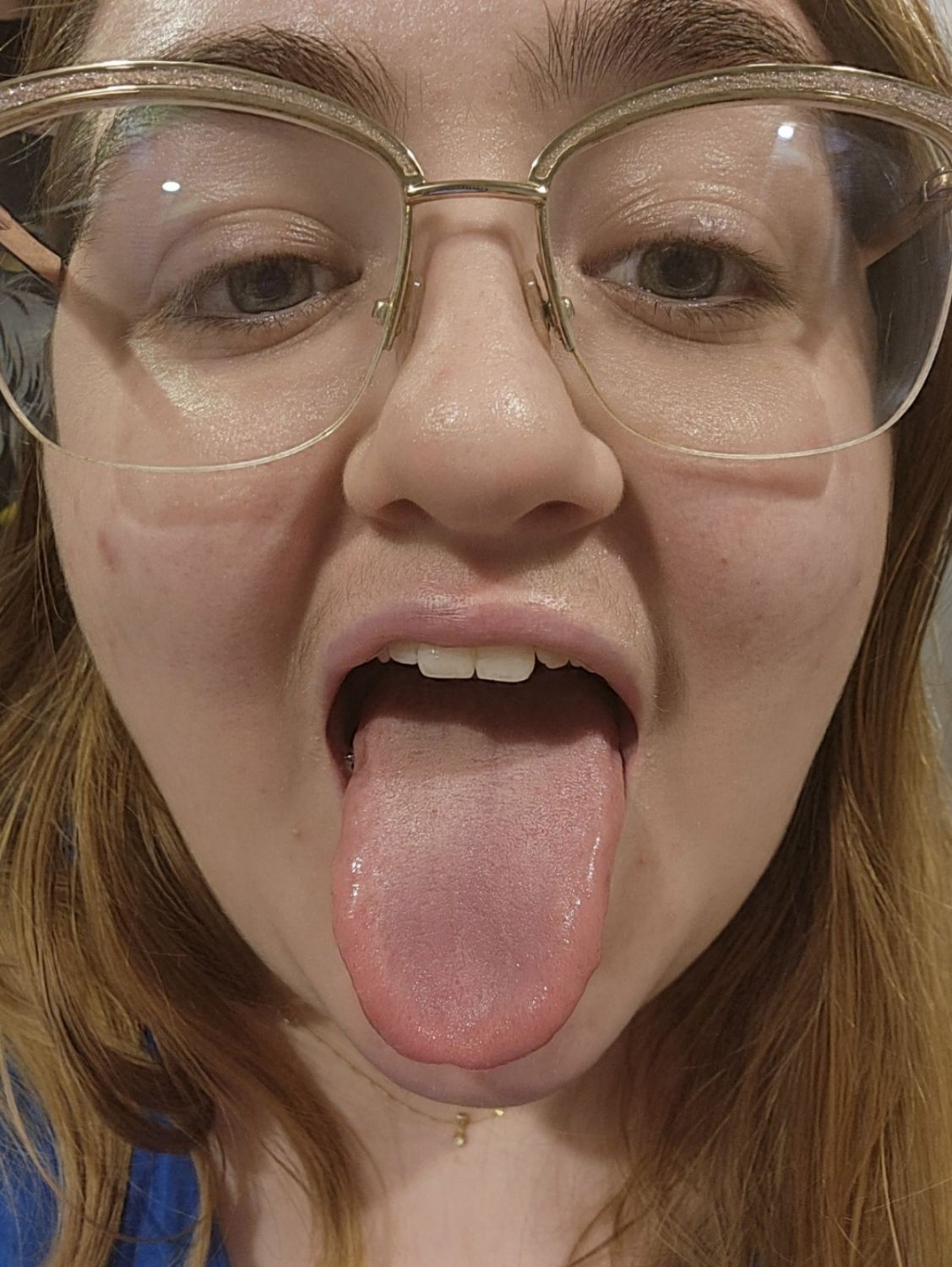 Claire is a webslut 4 life #Tol3urZS