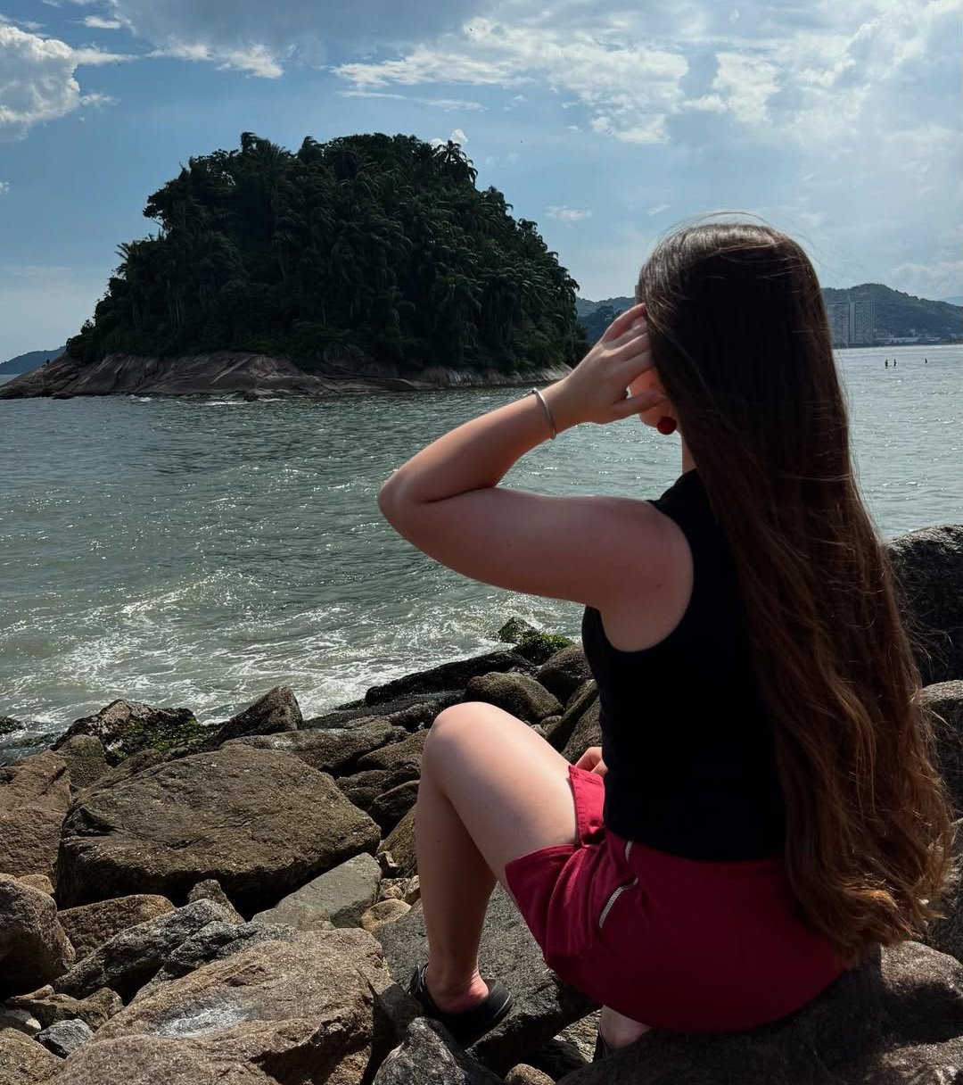 para alguns que pediram e também eu já iria trazer então esta aqui. Sophia Bianco 😏🔥💦... #TphT9Ujp