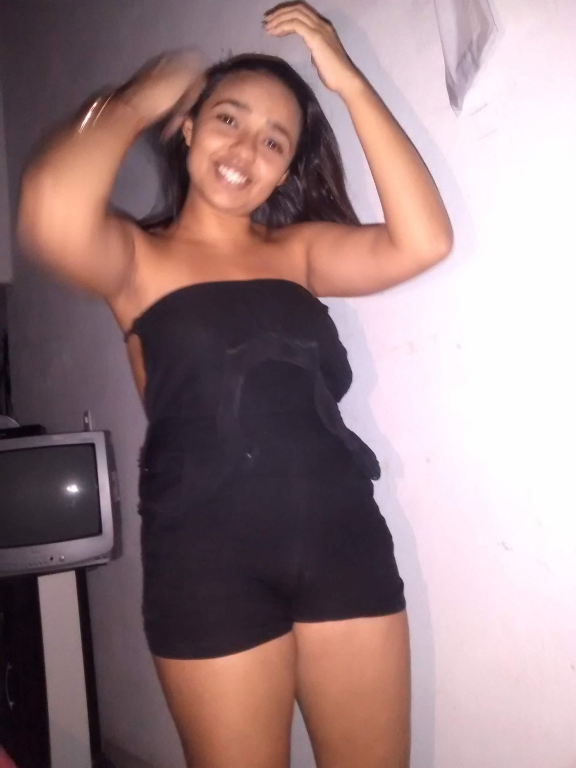 Sara #tVG5lC2f