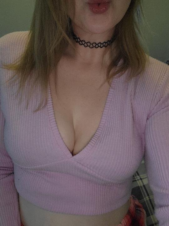 Wife With Perky Pierced Tits #TvhPNxOa