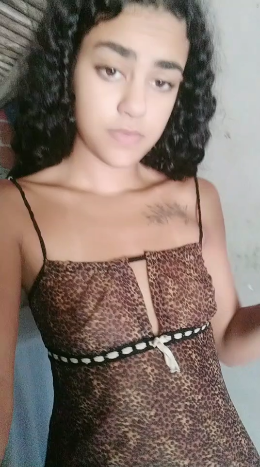 Novinha Baixa Renda Esperou o Irmão ir Para Escola Para Gozar no Creme de Cabelo -  👉 mixadulto.com #TXRhH7Wu