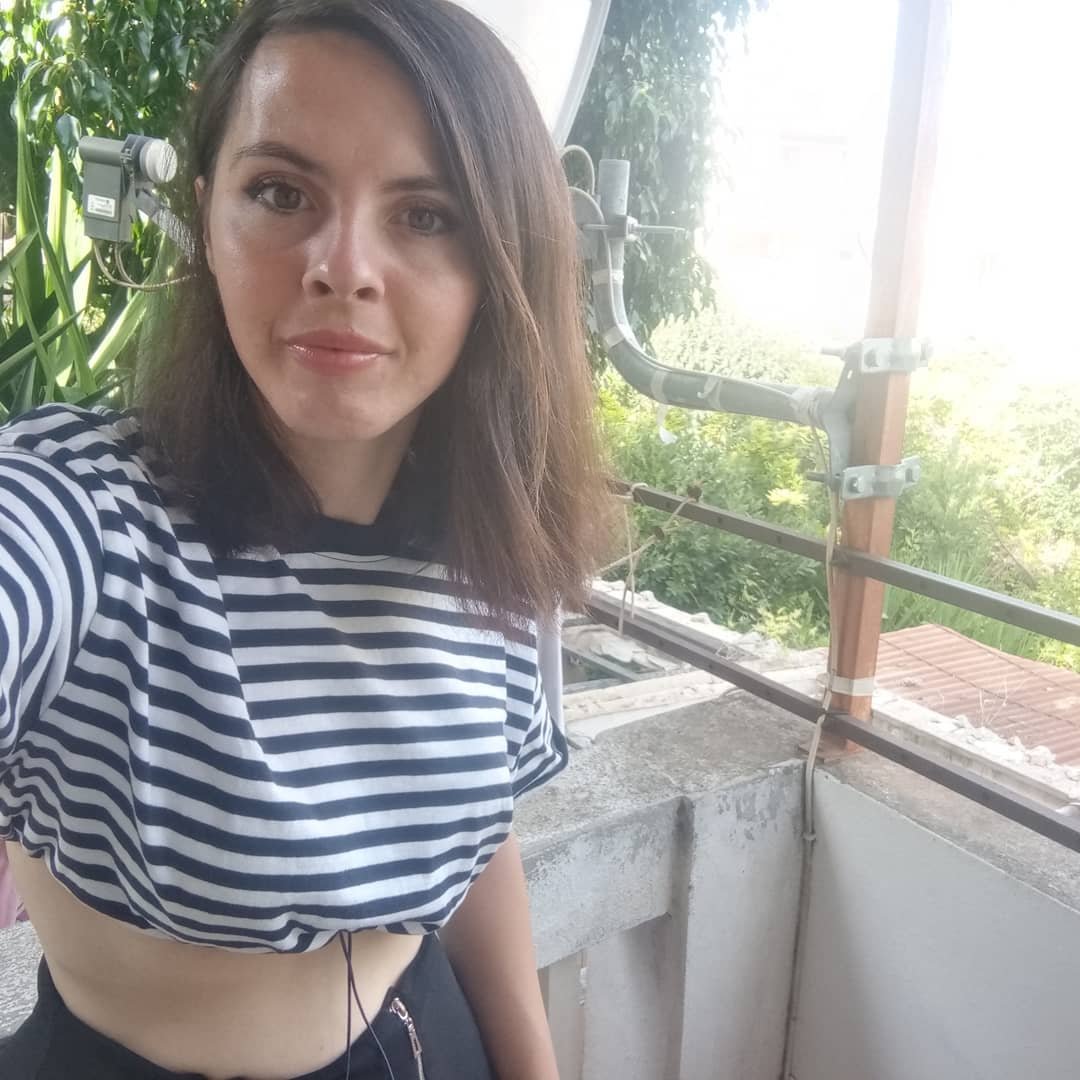 Anna #TZL9oSCj