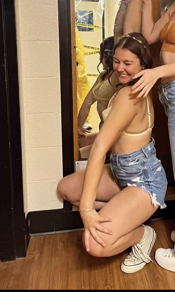 Bikini slut Sophie #UBcquQBP