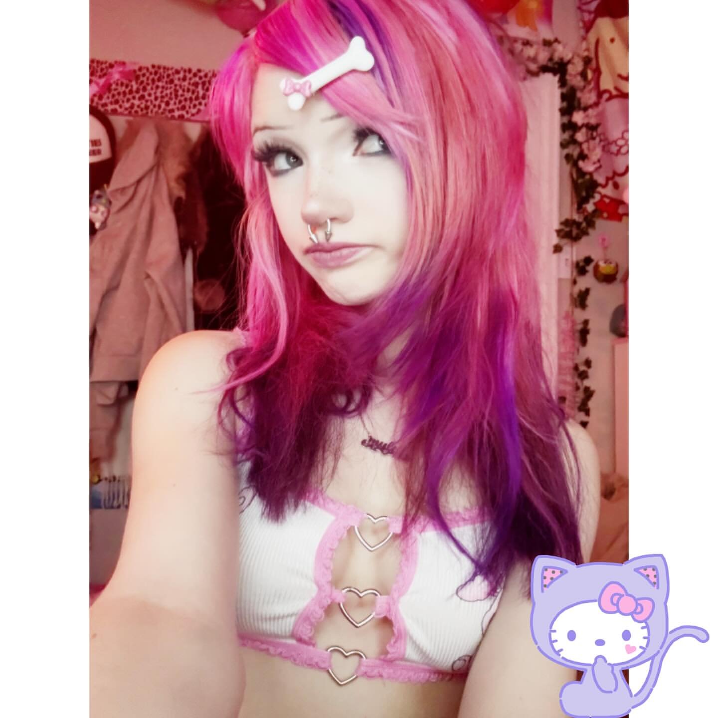 Cute emo teen likes to tease her body #UE0XCHQ7