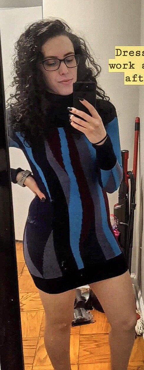 sharing creepshots of this cheating gym slut on disc miketea90#5070 #ULBnWmV3