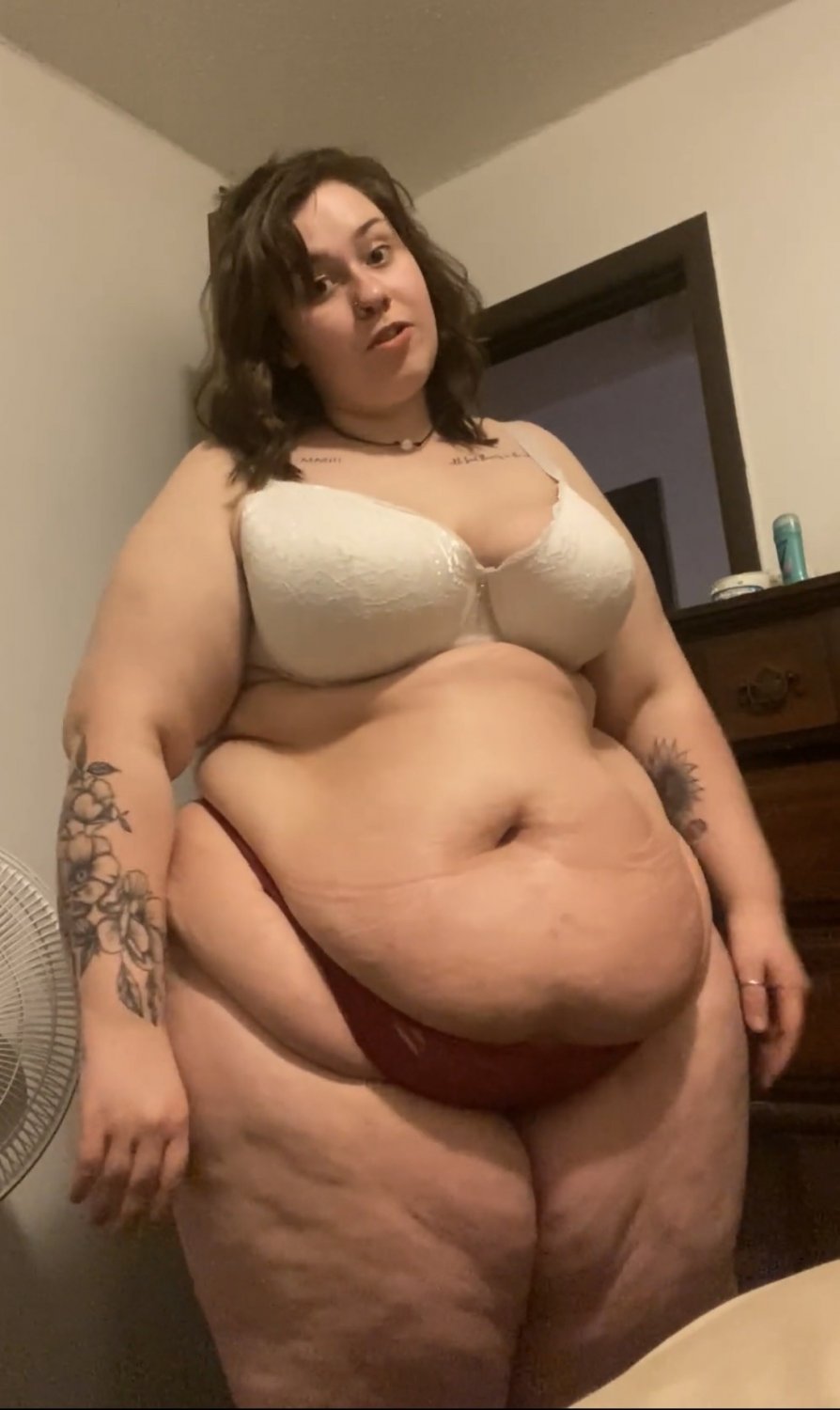 Random BBWS IV #urd0ZNXZ