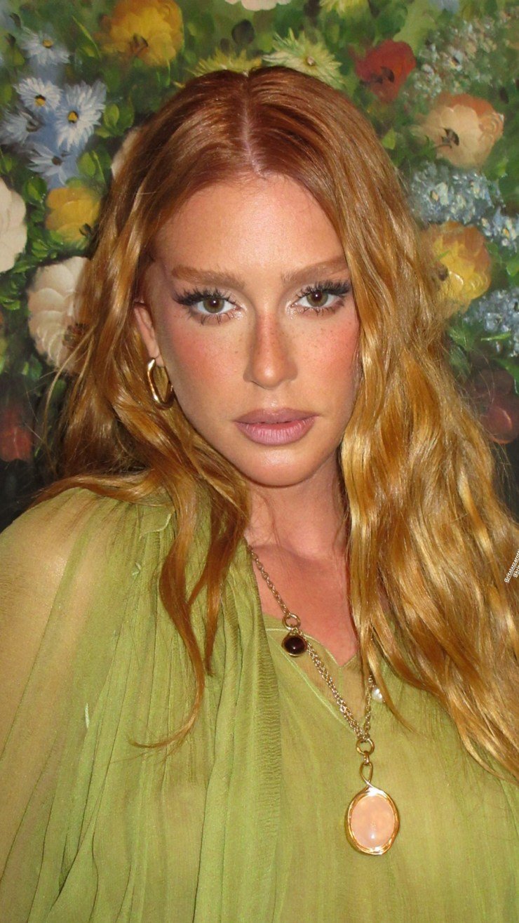 Marina Ruy Barbosa Mostra Look de Show com Luísa Sonza (Foto + Rx) #UT2ARw2p