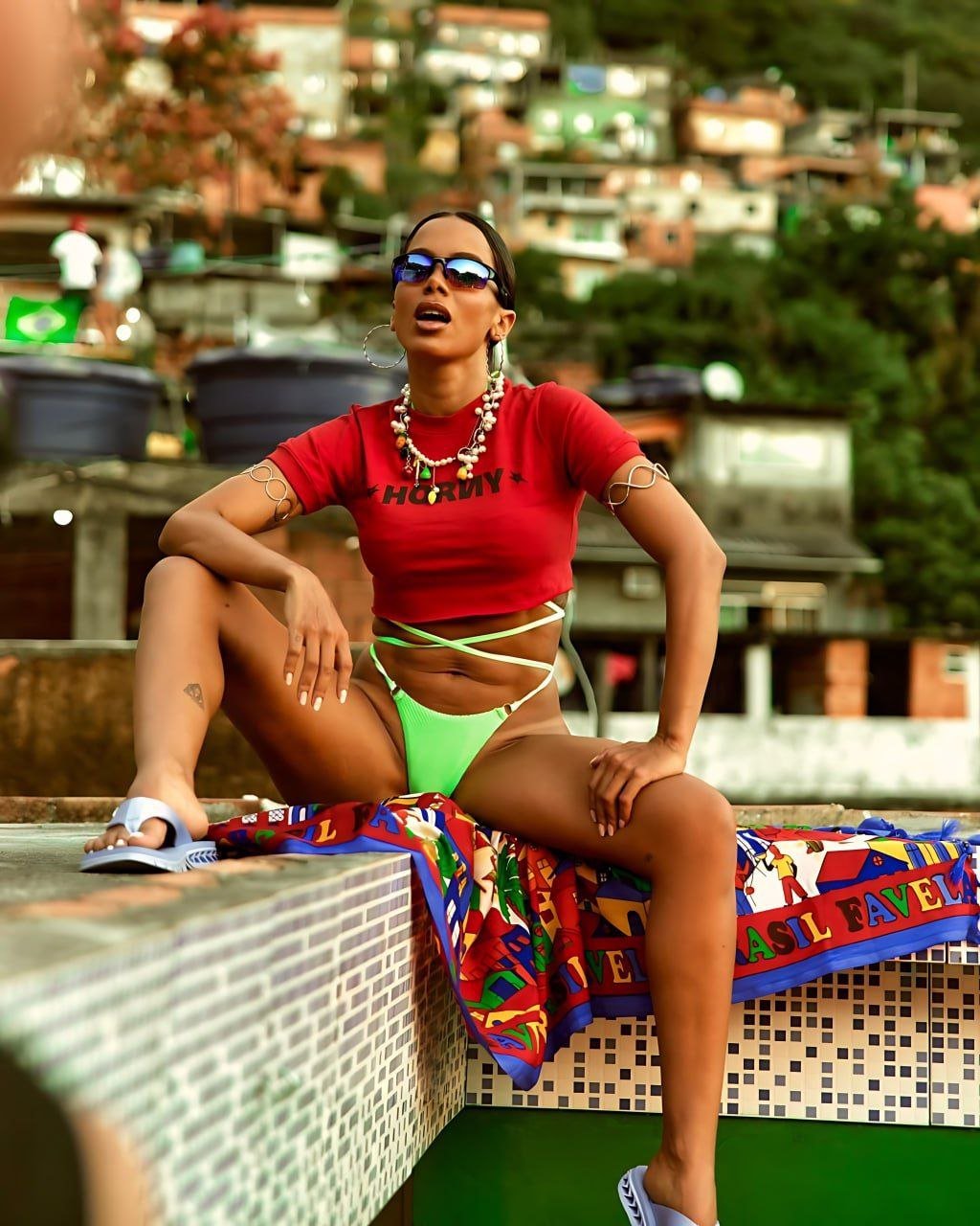 Anitta #V7r6PAGX